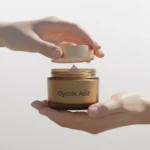 satu jar glycolic acid cream (Image Concept by Homey Button)